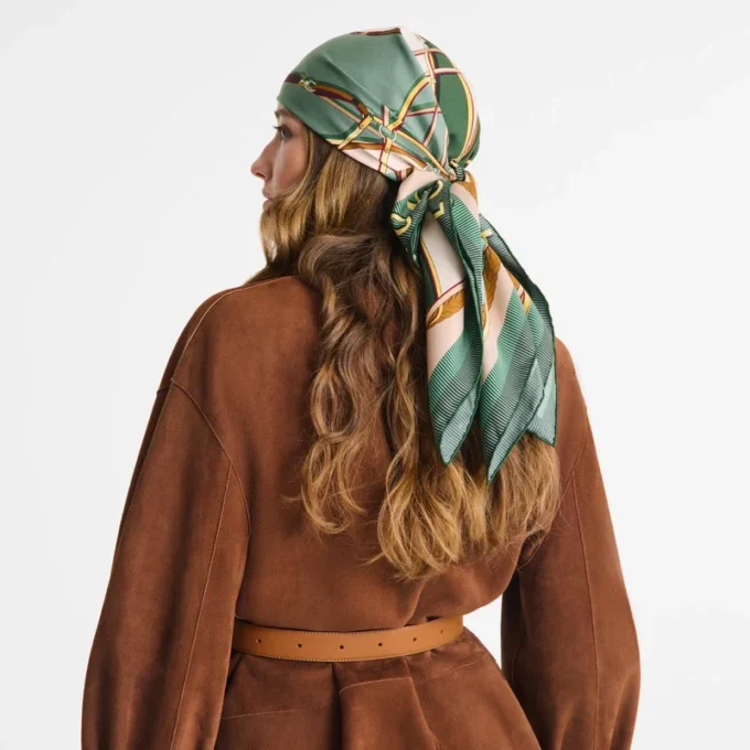 A toute Allure Silk scarf 90