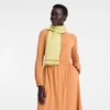 La Médaille Longchamp Shawl