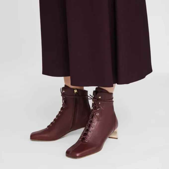 La Patineuse High heel low boots