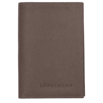 Le Foulonné Passport cover