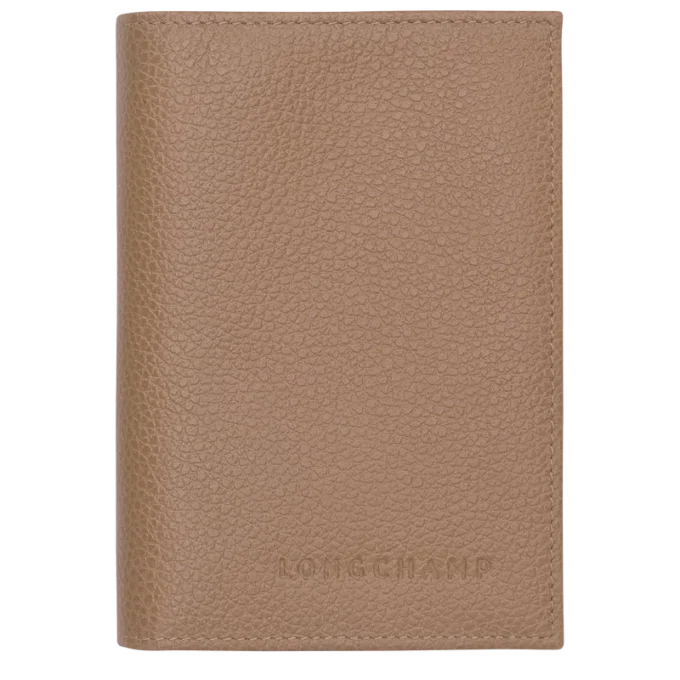 Le Foulonné Passport cover