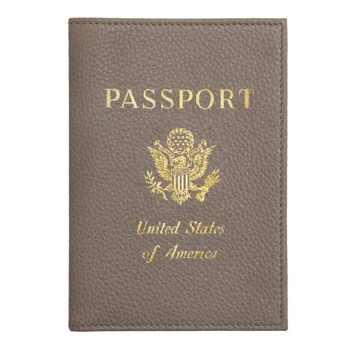 Le Foulonné Passport cover