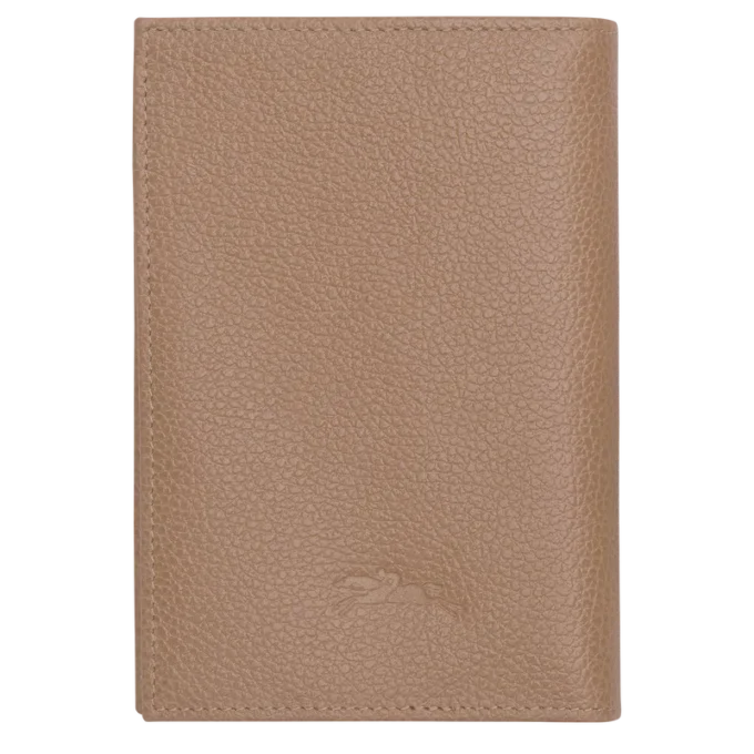 Le Foulonné Passport cover