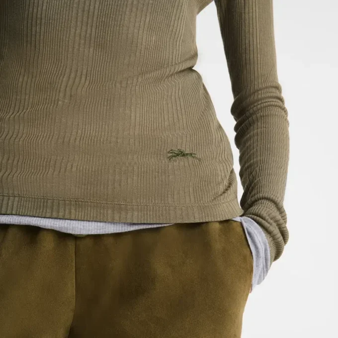Thin turtleneck sweater